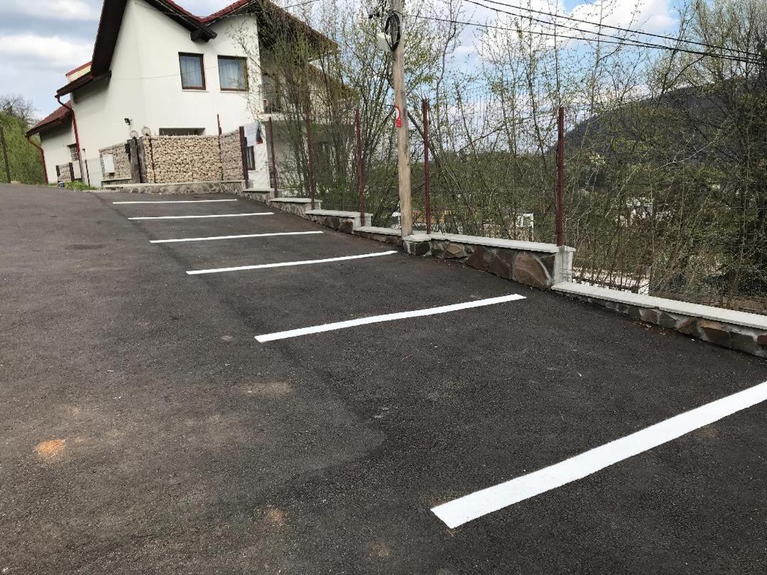 Calea Poienii Penthouse Apartman Brassó Kültér fotó